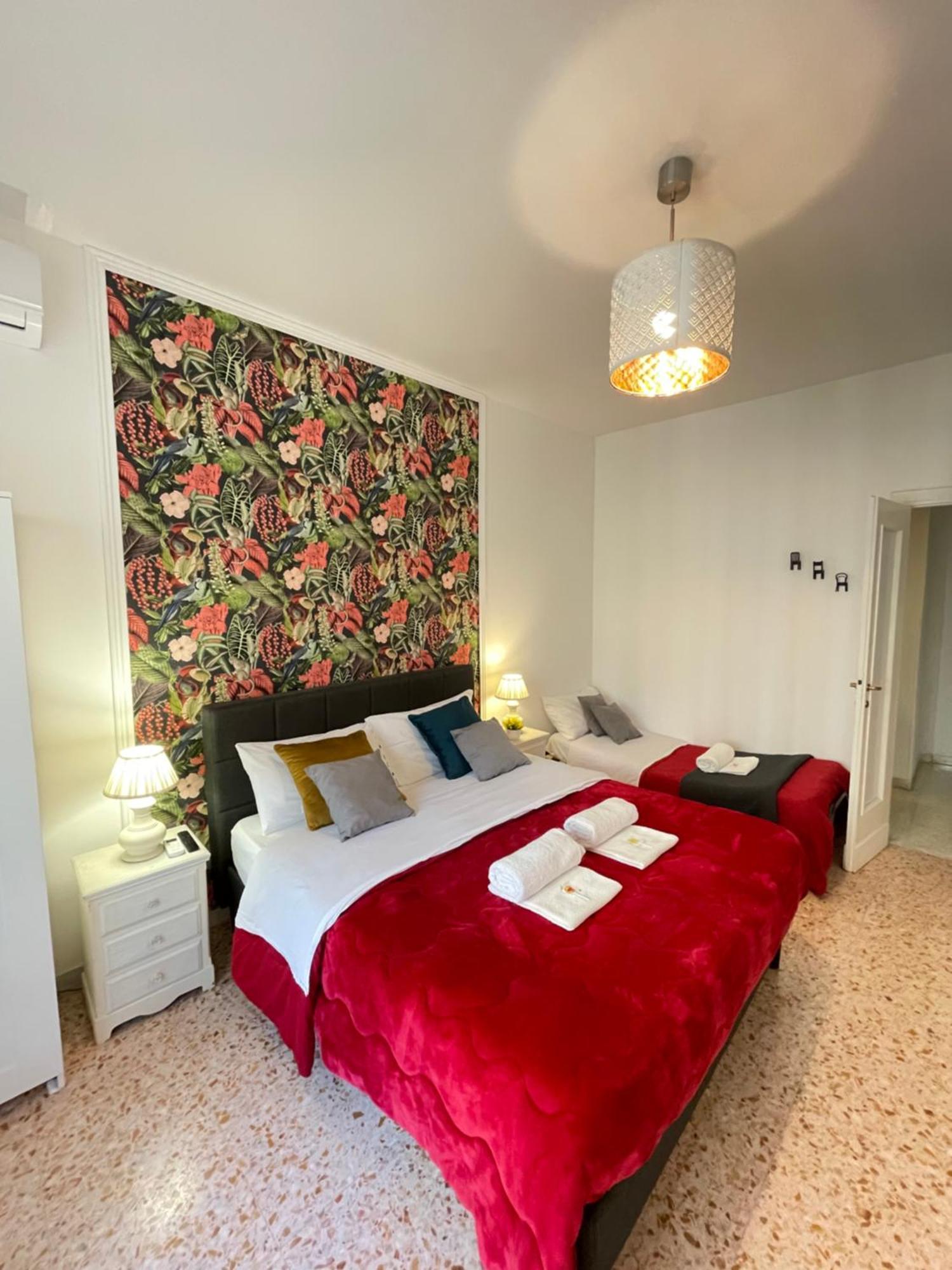 Forty1 Apartment Near Metro Cipro Roma Exterior foto